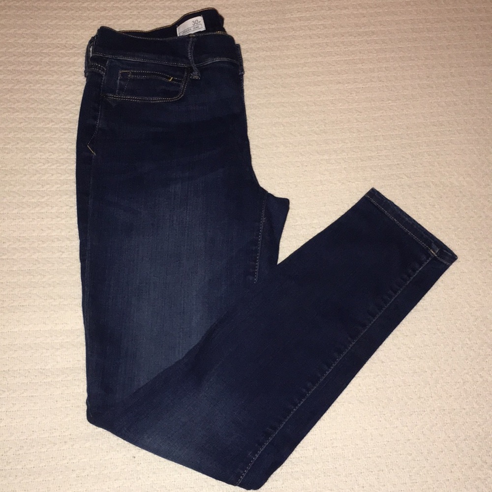 Gap 1969 Women’s Legging Jean - Santa Cruz Blue, Size 30/10